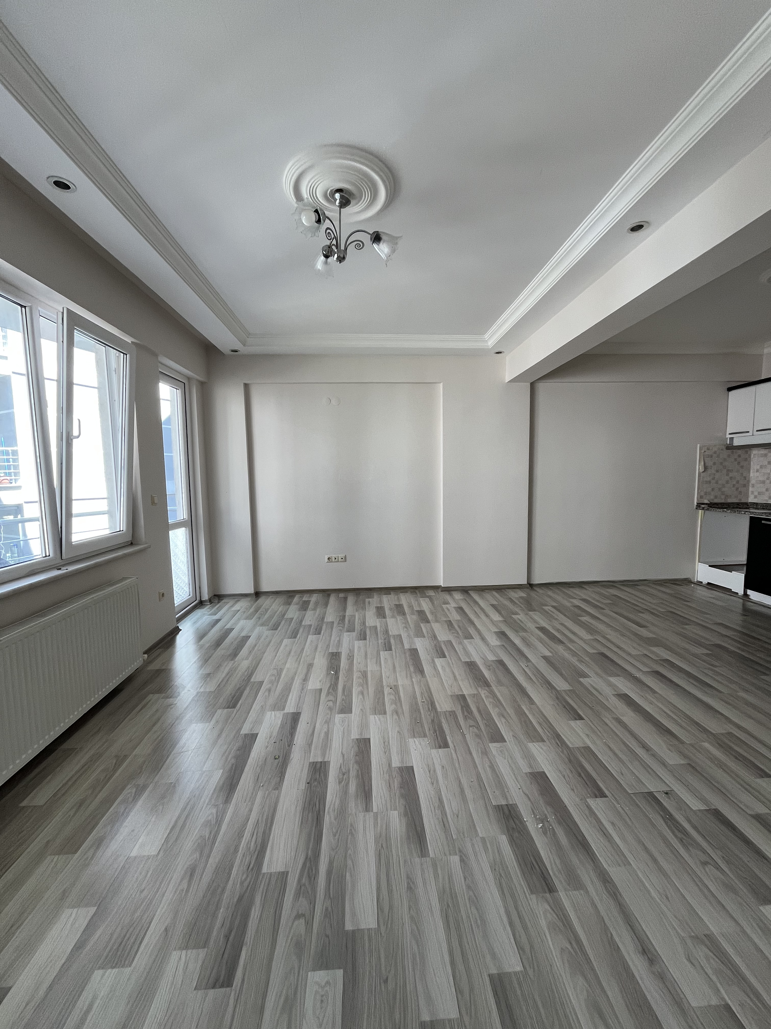 GEDİKKAYA MH. FLORYA EVLERİ KİRALIK 3+1