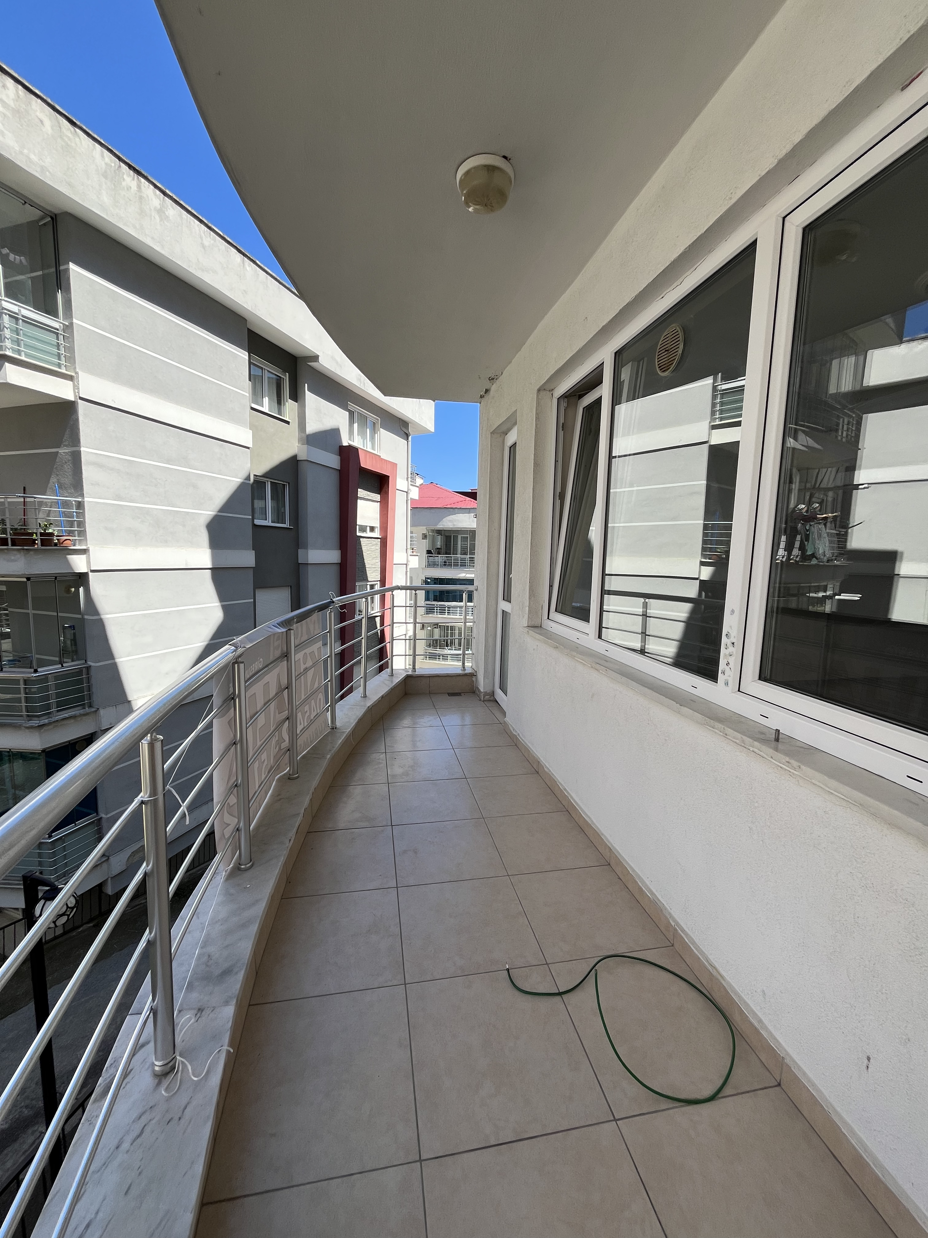 GEDİKKAYA MH. FLORYA EVLERİ KİRALIK 3+1