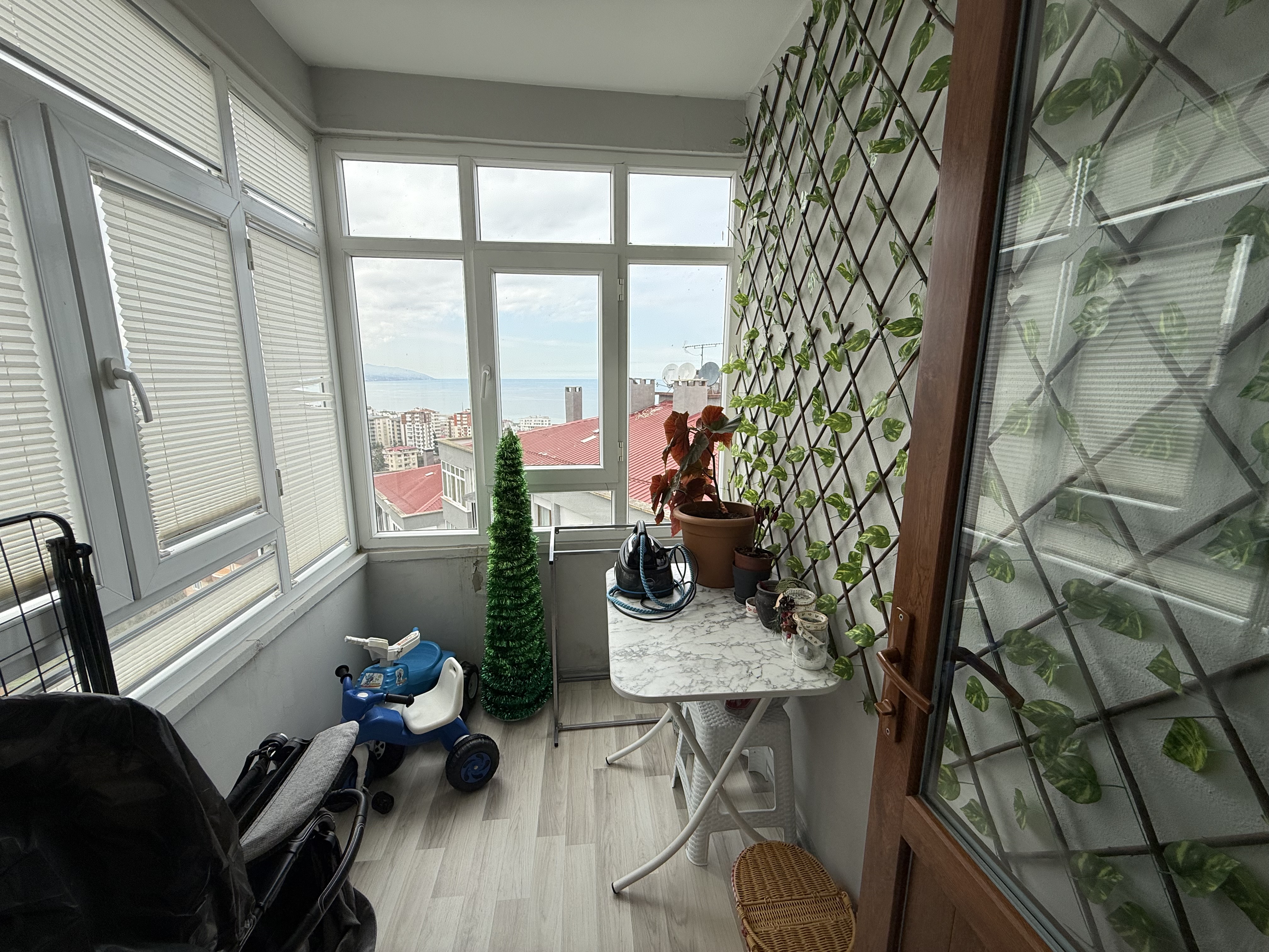 AYDINLIKEVLER‘DE SATILIK 3 + 1 DAİRE