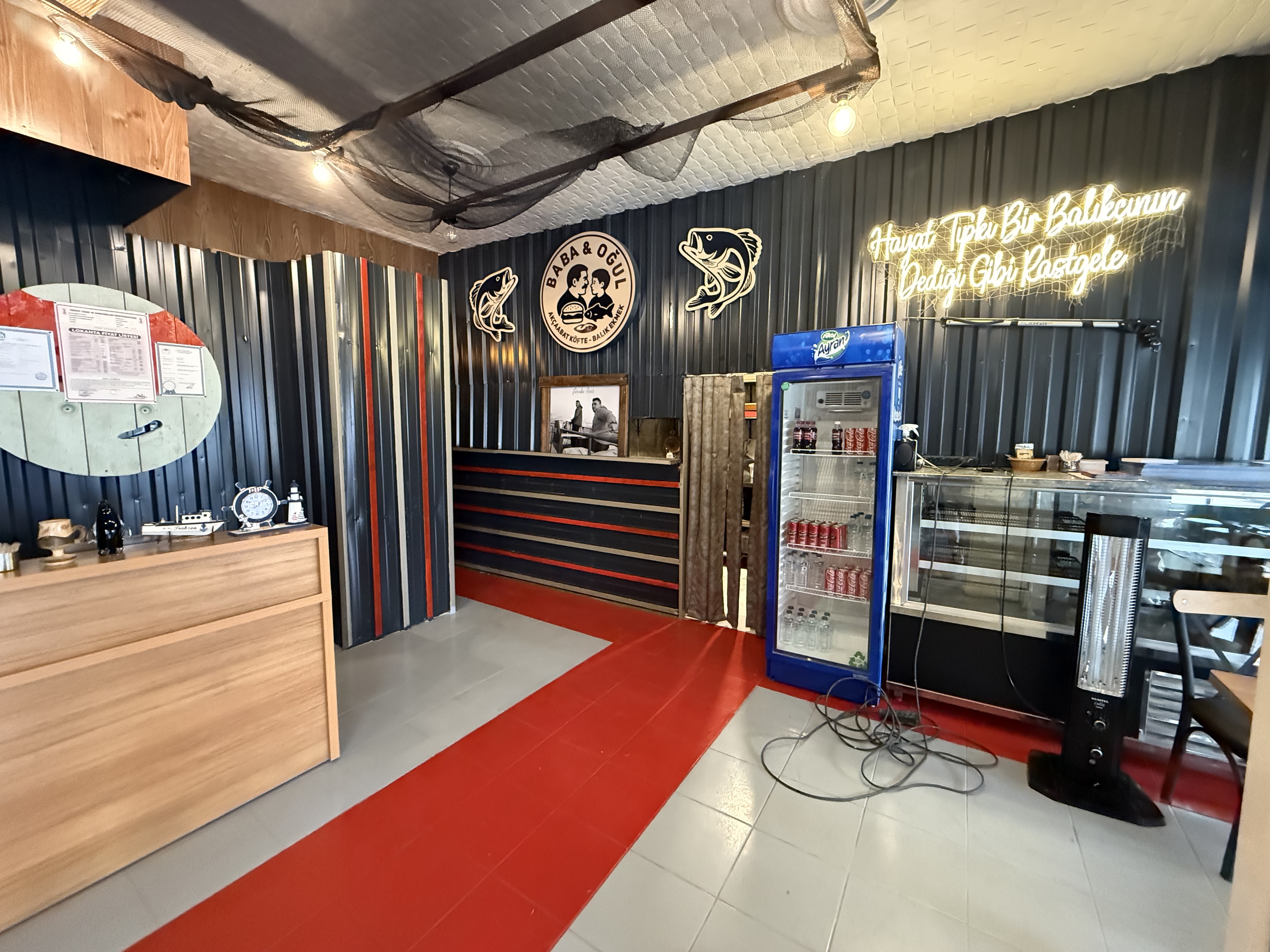 MABEL’DEN YILDIZLI DA KÖFTE BALIK LOKANTA