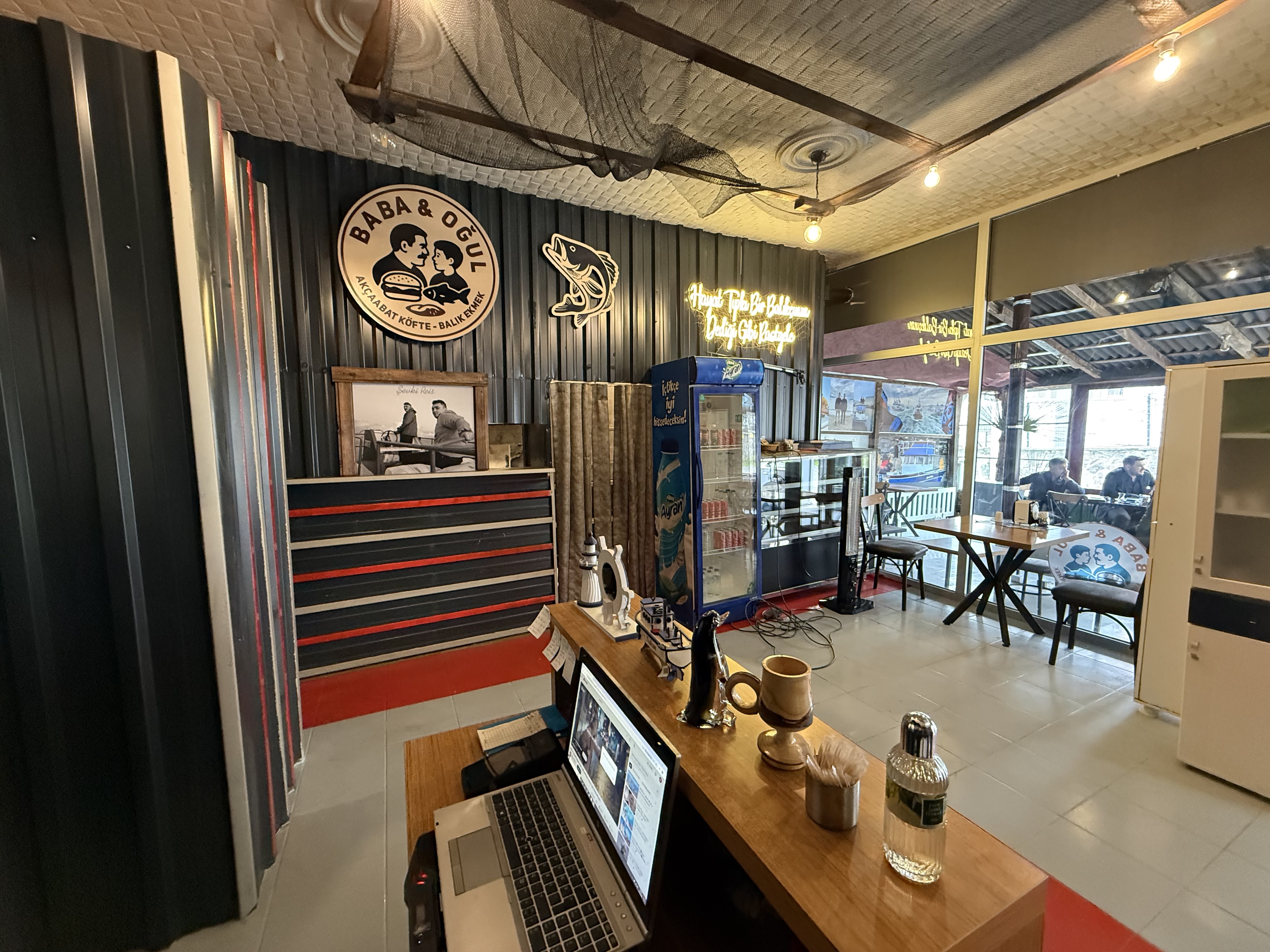 MABEL’DEN YILDIZLI DA KÖFTE BALIK LOKANTA