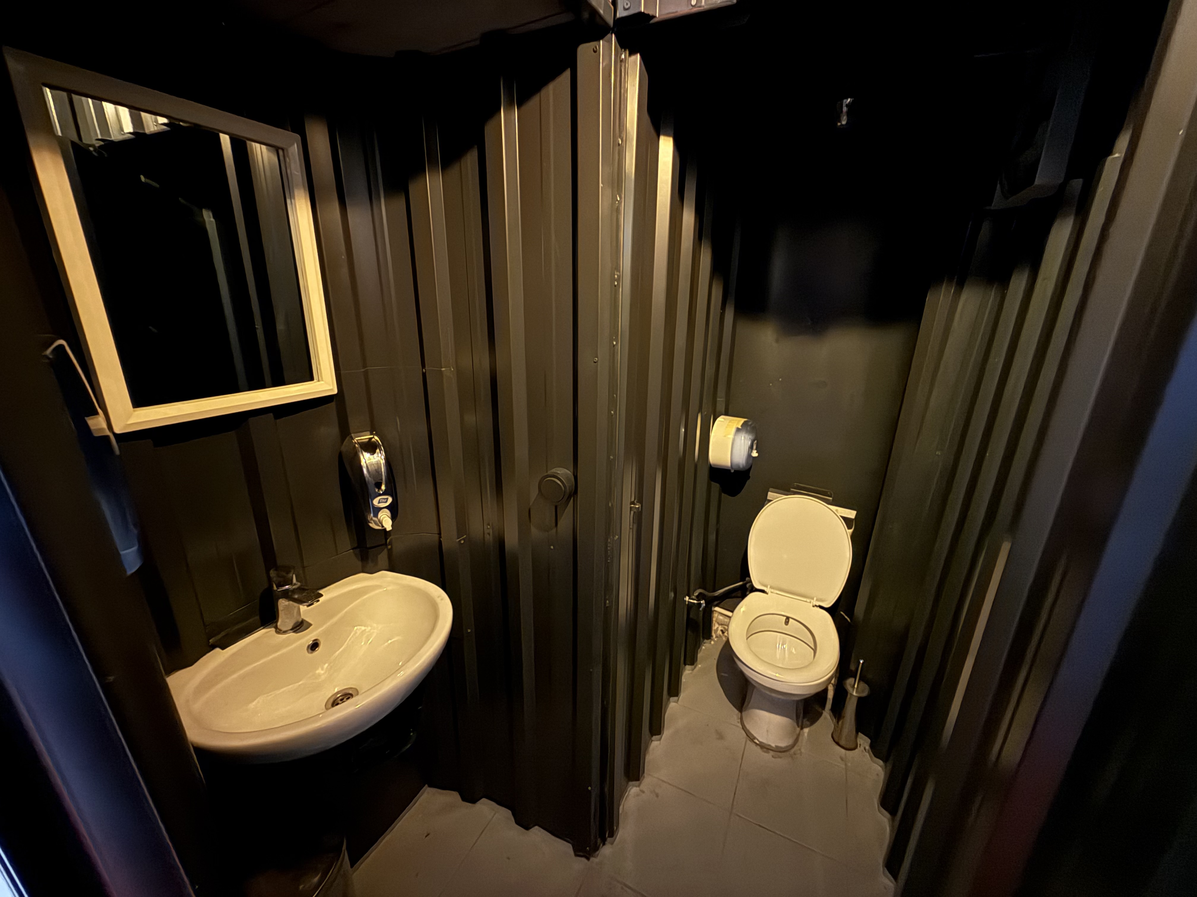 MABEL’DEN YILDIZLI DA KÖFTE BALIK LOKANTA