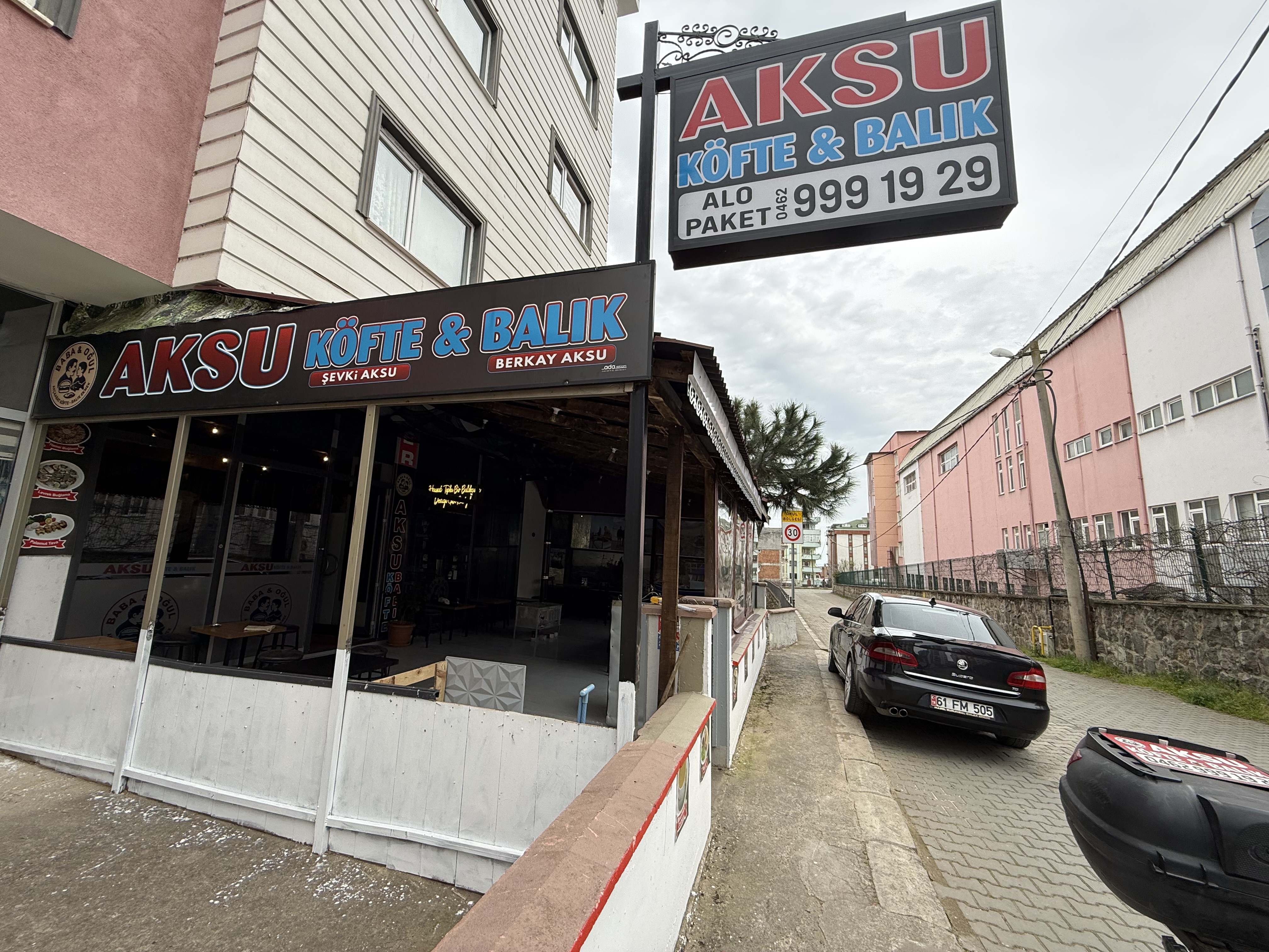 MABEL’DEN YILDIZLI DA KÖFTE BALIK LOKANTA