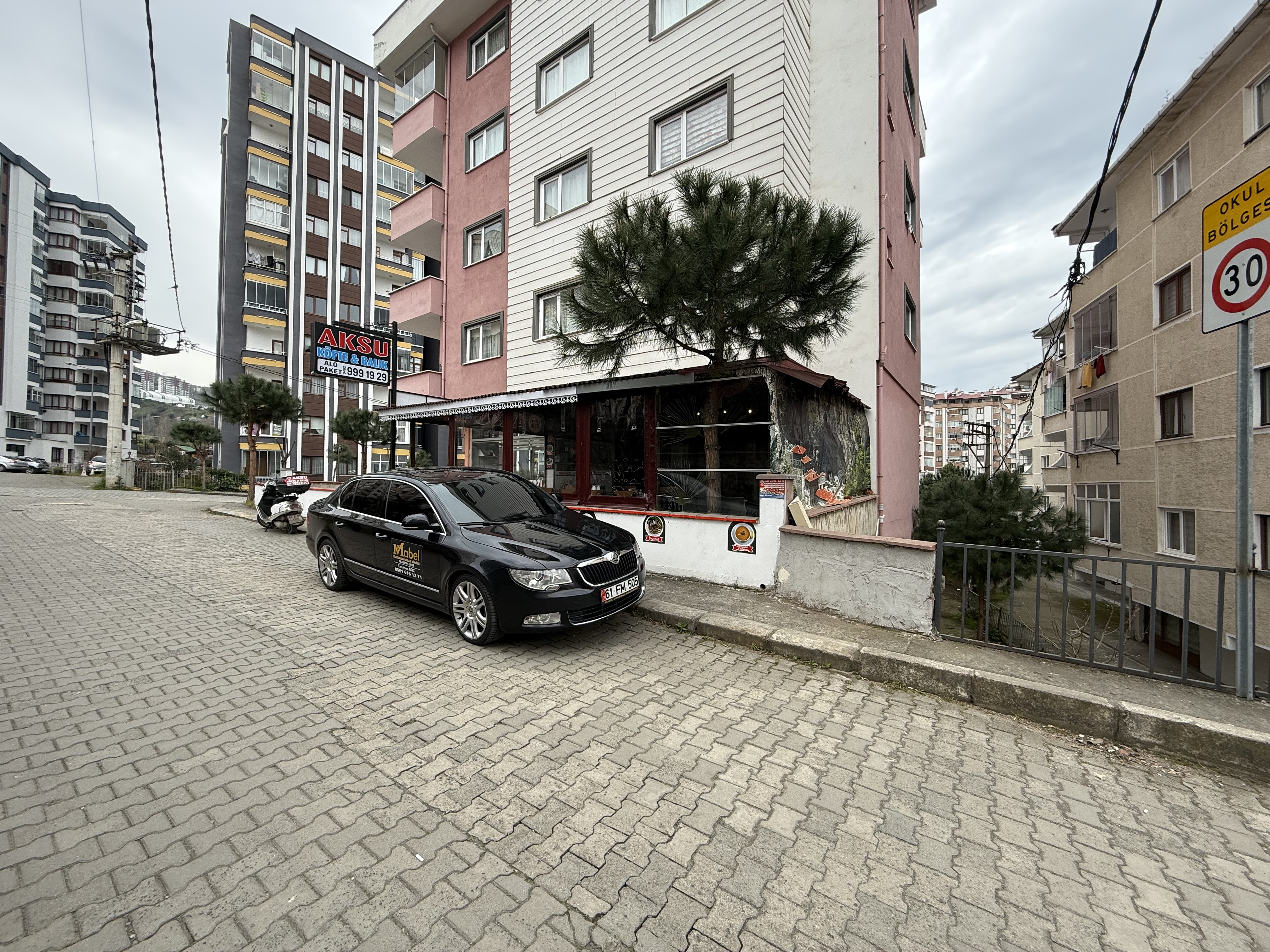 MABEL’DEN YILDIZLI DA KÖFTE BALIK LOKANTA