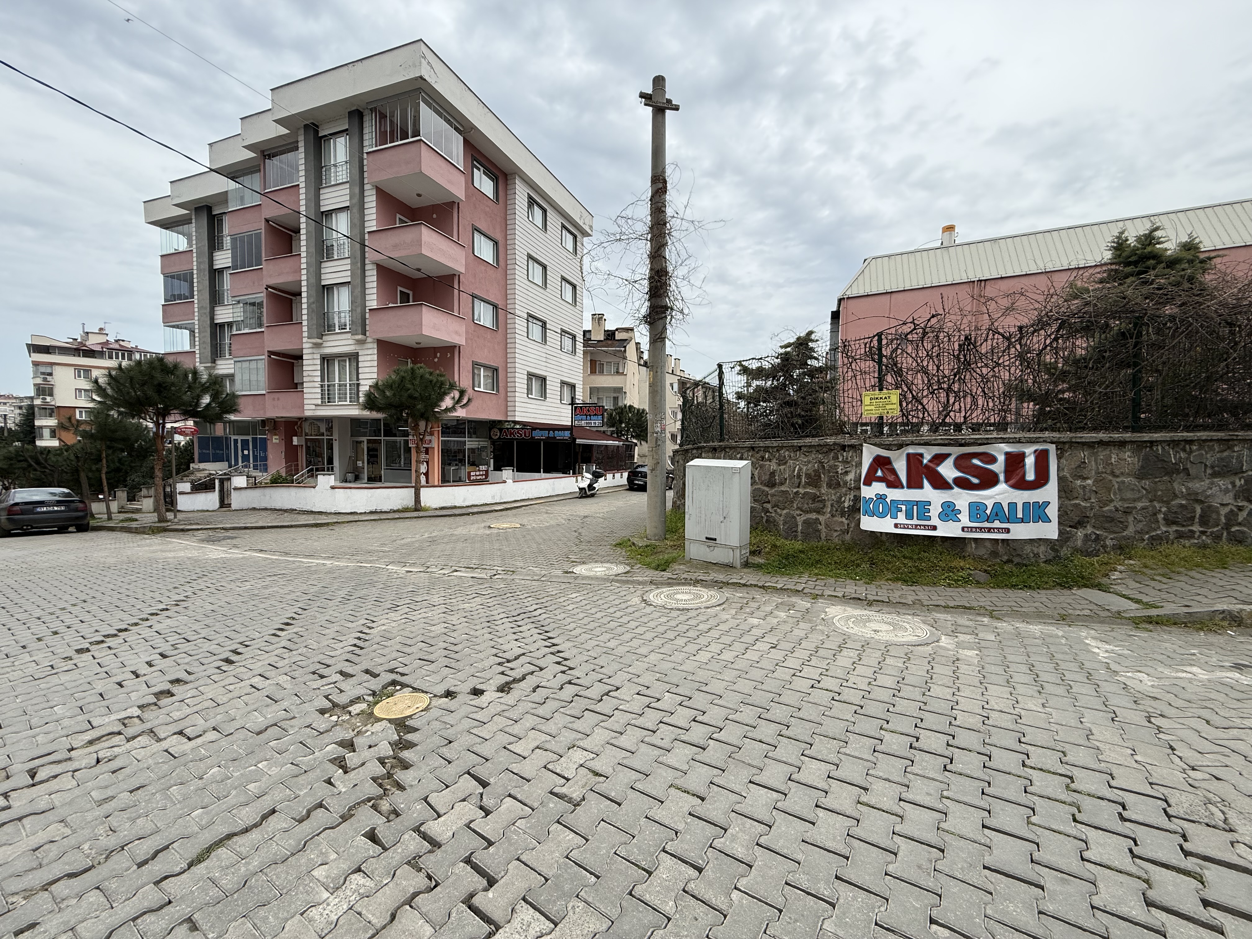 MABEL’DEN YILDIZLI DA KÖFTE BALIK LOKANTA