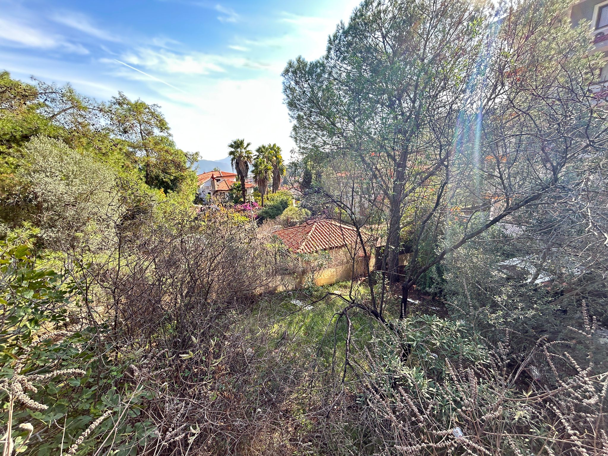 MARMARİS ARMUATALAN'DA DENİZ MANZARALI 431M2 SATILIK ARSA