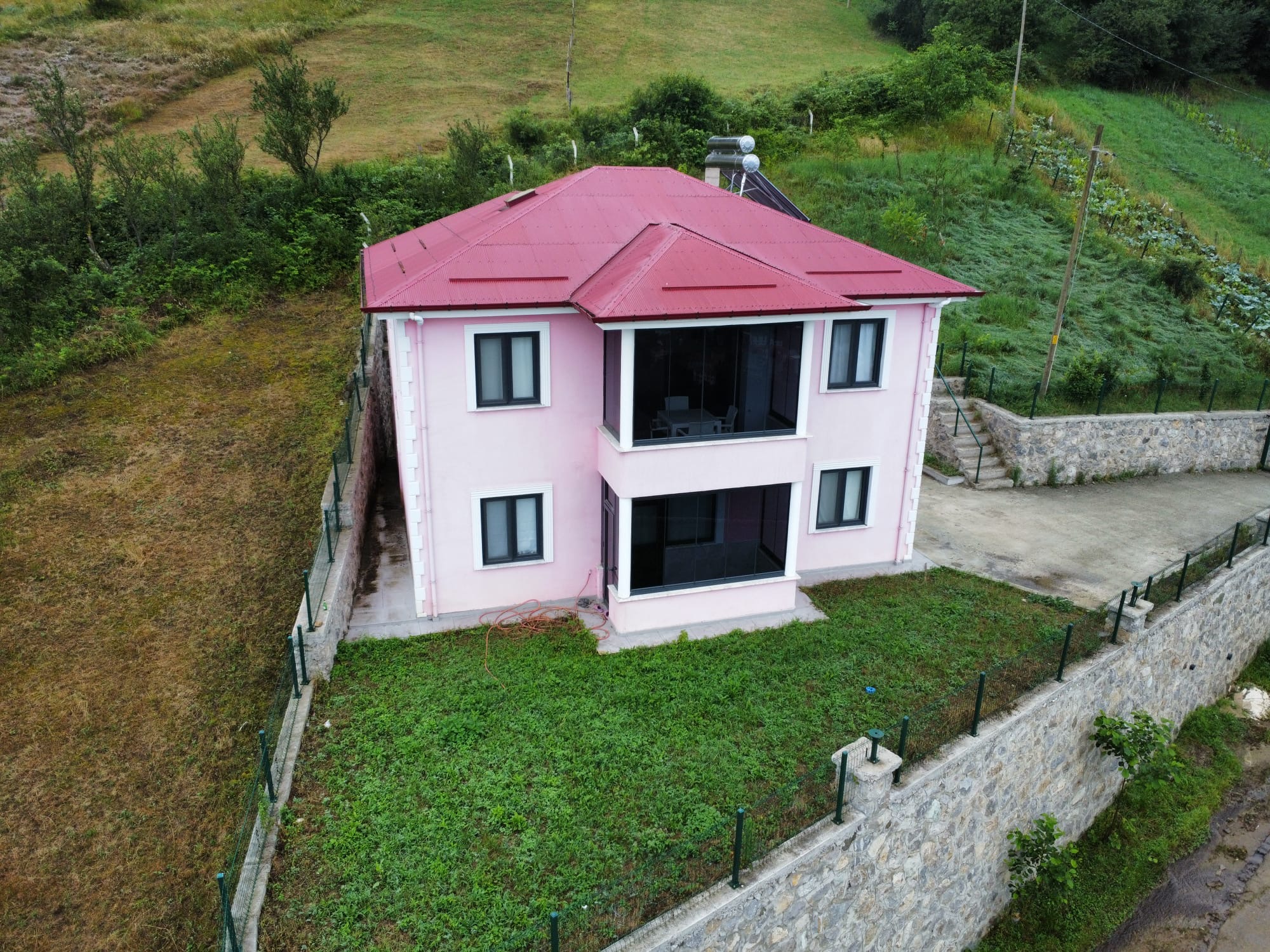 Düzköy satılık villa