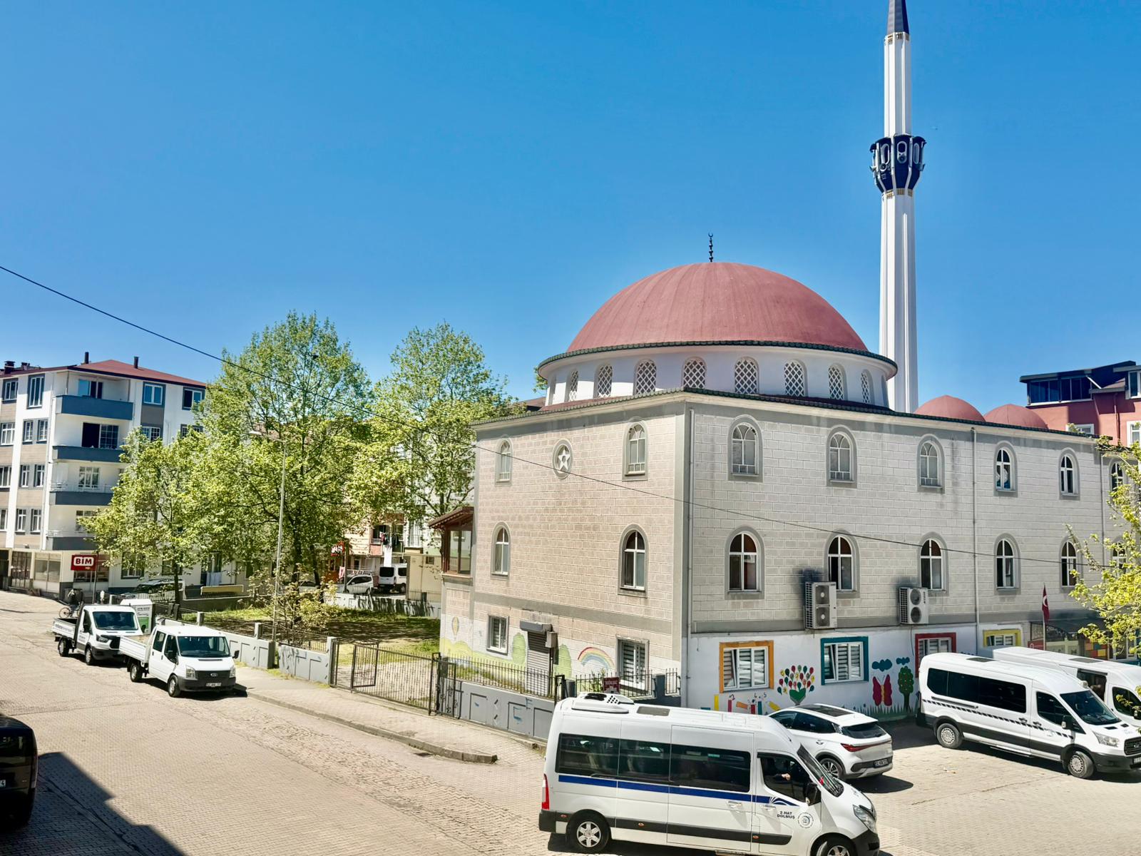 İPEKYOLUNUN MERKEZİNDE AYRI MUFTAK EVEBEYN BANYOLU GİYİNME ODALI