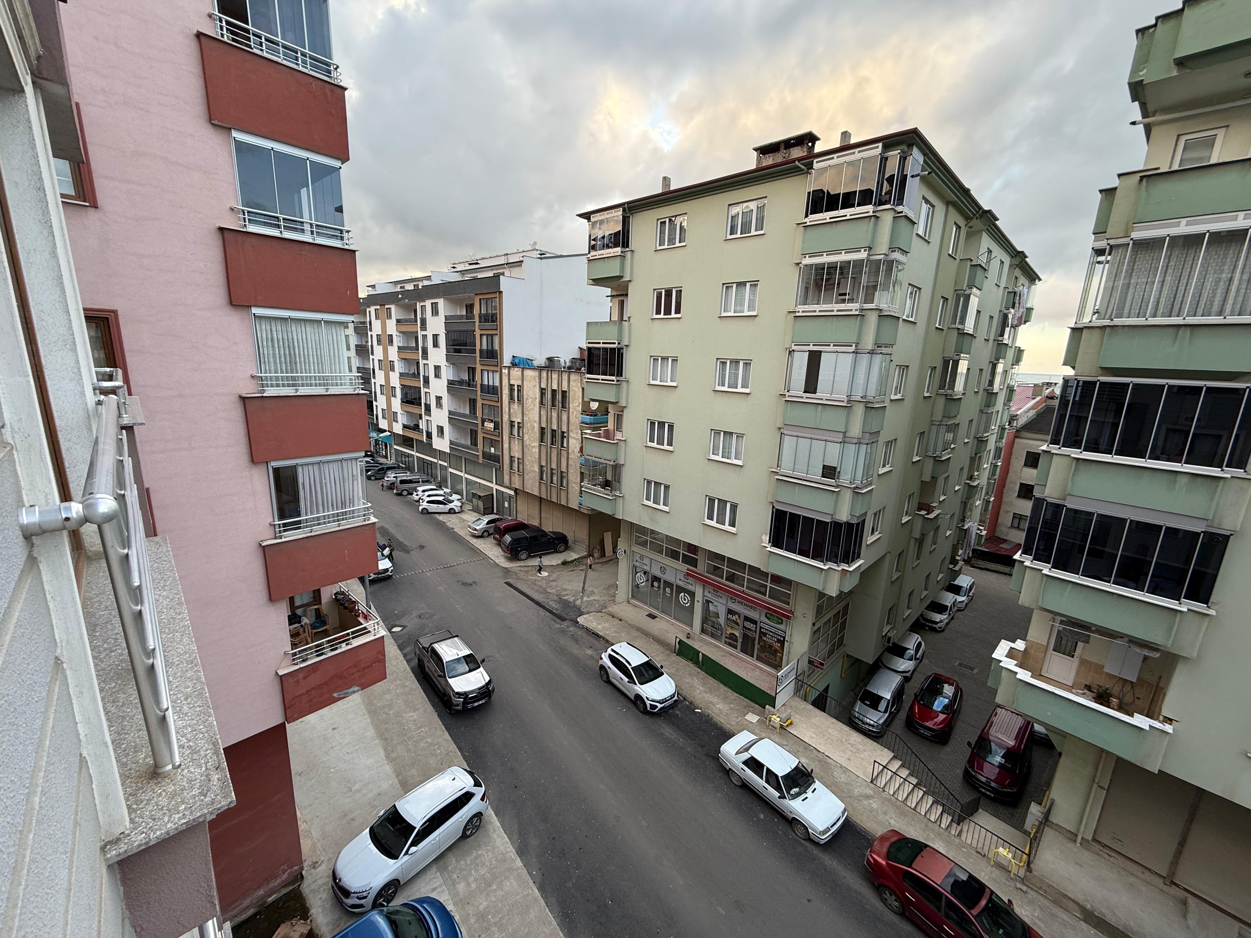 MABELDEN KAŞÜSTÜ SATILIK DAİRE