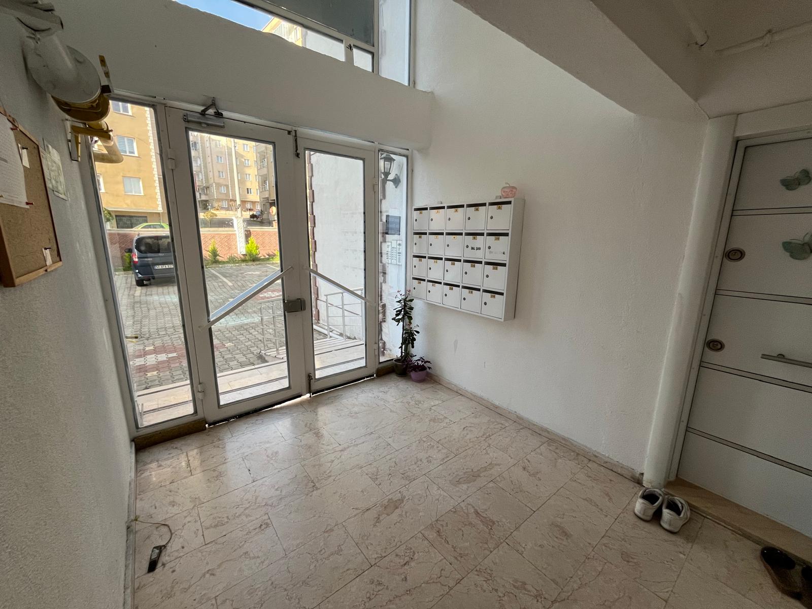 MABEL GAYRİMENKUL-ŞAHİNCİLİ M.-ÇAĞLAYAN SİTESİNDE HAVUZLU 3+1