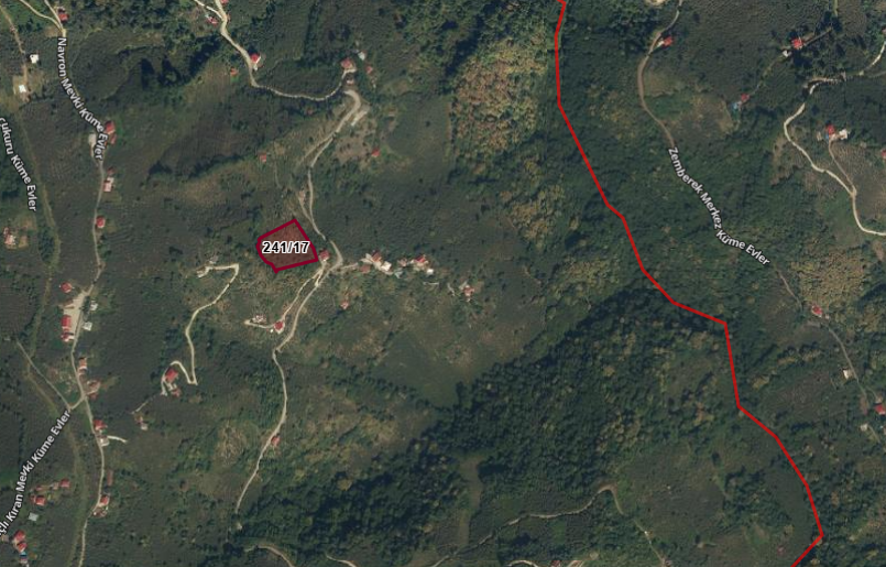 BEŞİKDÜZÜ AĞAÇLI DA SATILIK 4836 M2 FINDIK BAHÇESİ