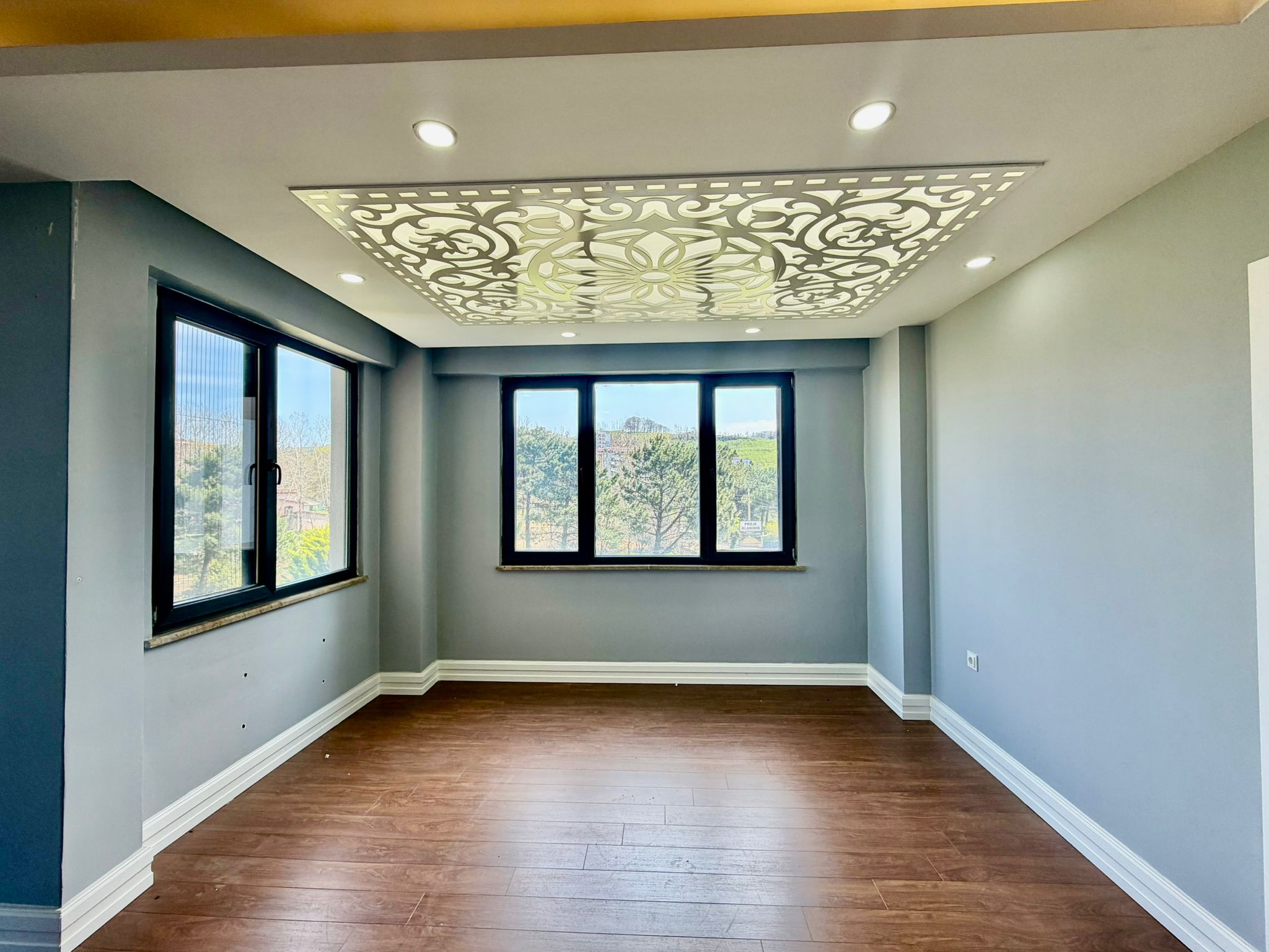 4 MİLYON KREDİYE UYGUN BÖLGNİN EN LÜX KONUT SİTESİ KÖŞE BAŞI 3+1