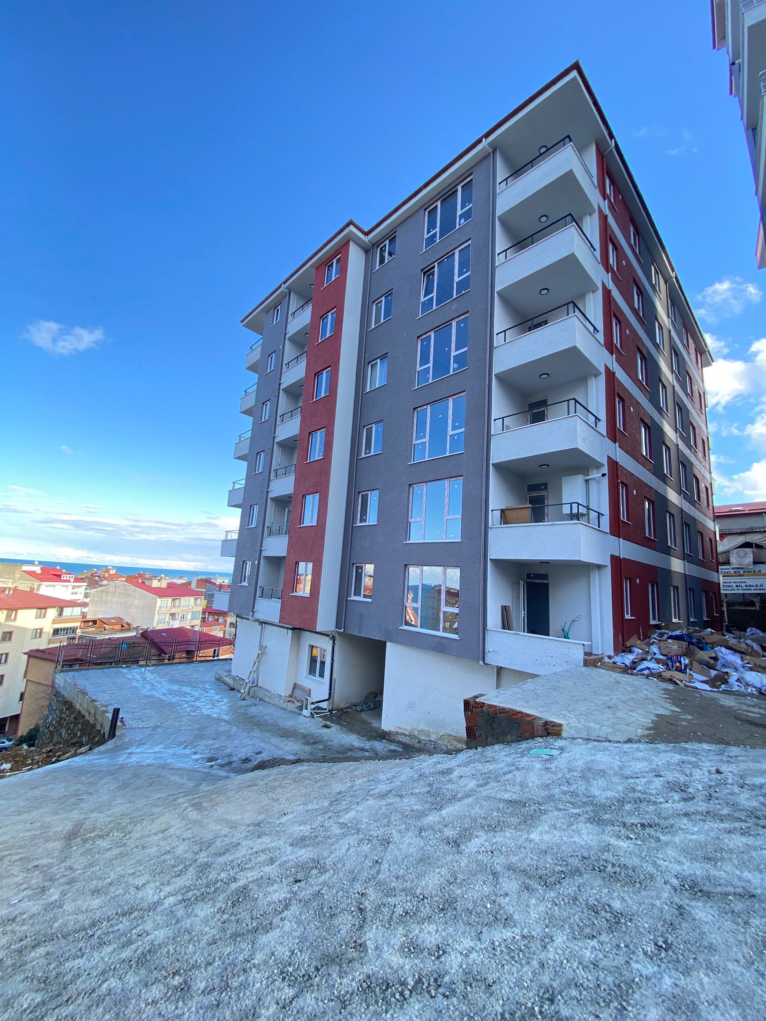 MABEL GAYRİMENKUL-BAHÇELİEVLER MAH FULL DENİZ MANZARALI DAİRE