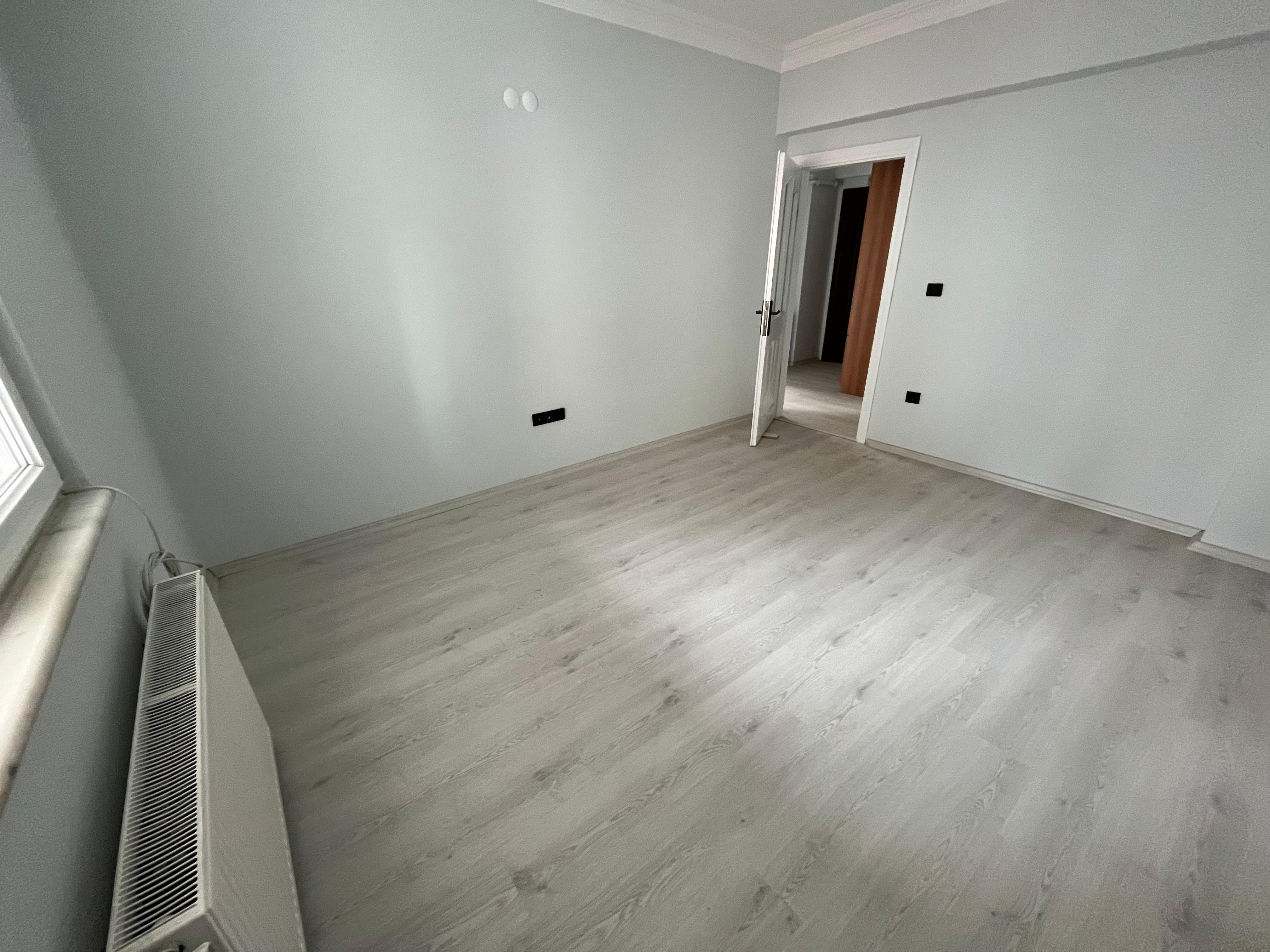 YENİ MAHALLE MEHMET AKİF ERSOY OKULU YANI KİRALIK 3+1