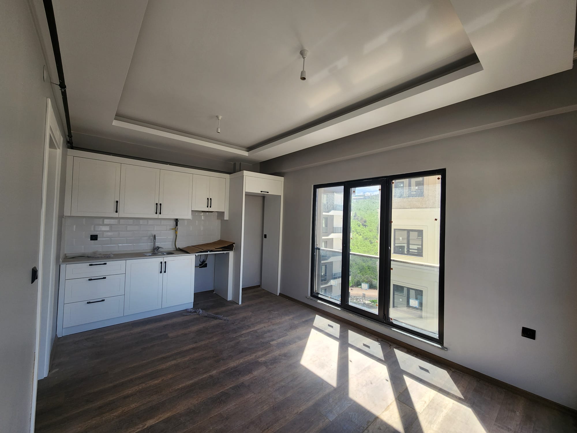 MABEL GAYRİMENKUL'DEN CUMHURİYETTE 1+1 GENİŞ GÜZEL SATILIK DAİRE