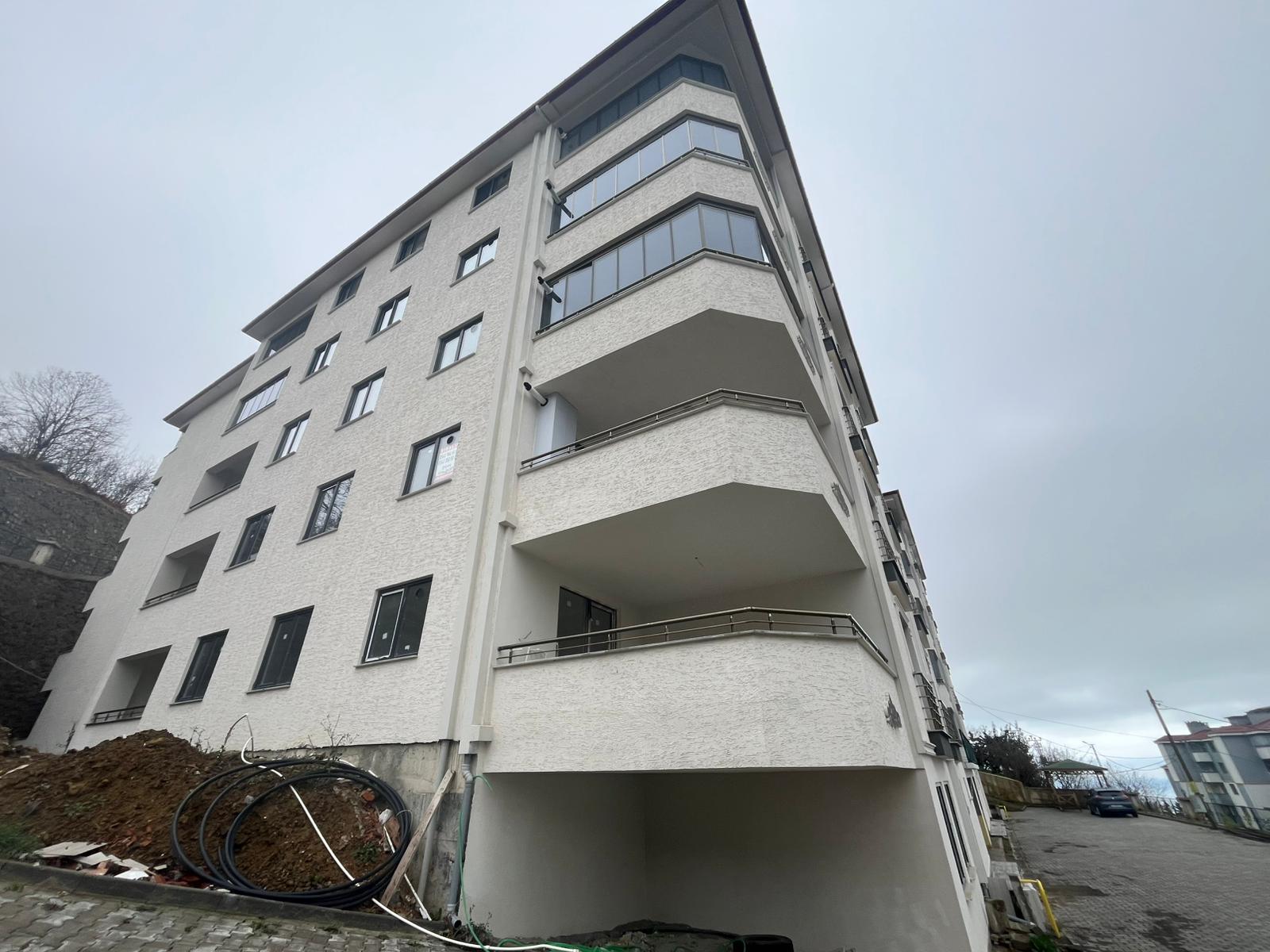 2 NOLU BEŞİRLİ MAHALLESİ'NDE 3+1 KİRALIK DAİRE