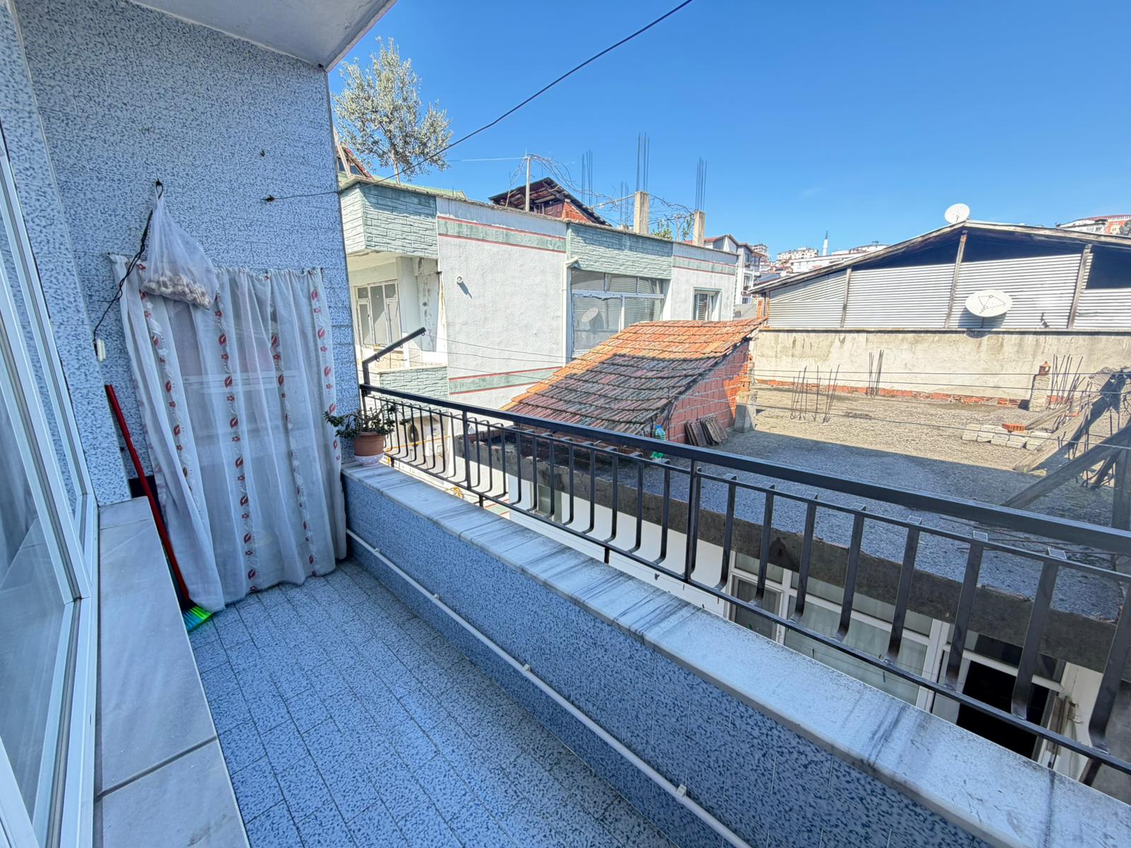 MABELDEN MEYDANA YÜRÜME MESAFESİNDE DOĞALGAZLI DAİRE