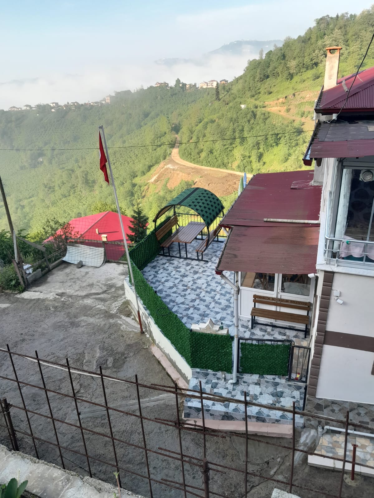 MABEL' DEN AKÇAABAT ESENTEPE EŞYALI MÜSTAKİL 2+1 KİRALIK EV