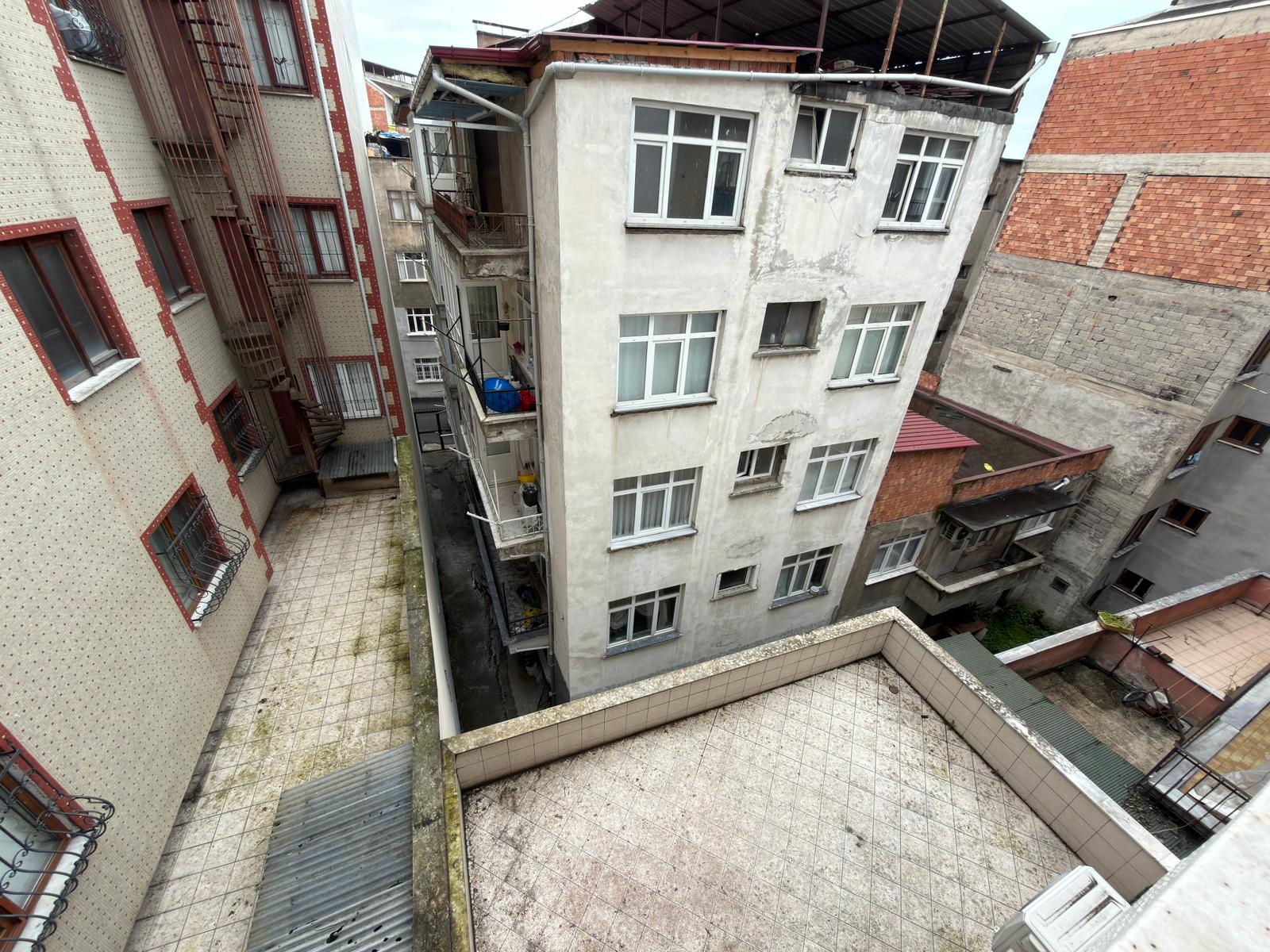 TRABZON BÜYÜKŞEHİR BELEDİYESİ YANI 3+1 KİRALIK OFİS