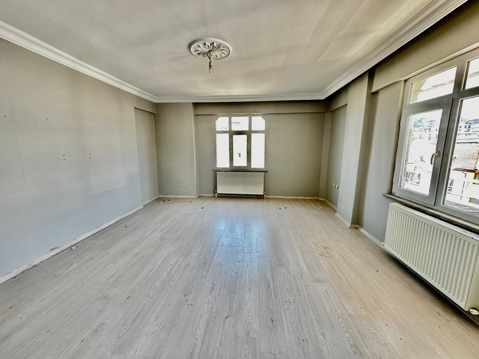 ATATÜRK MAH.TAMTÜRK KREŞ KARŞISINDA DOLMUS GÜZERGAHI