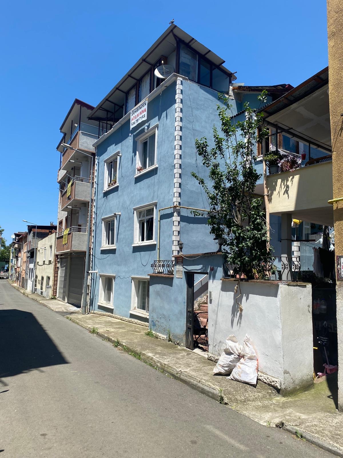 3 NOLU ERDOĞDU DA SATILIK KOMPLE BİNA