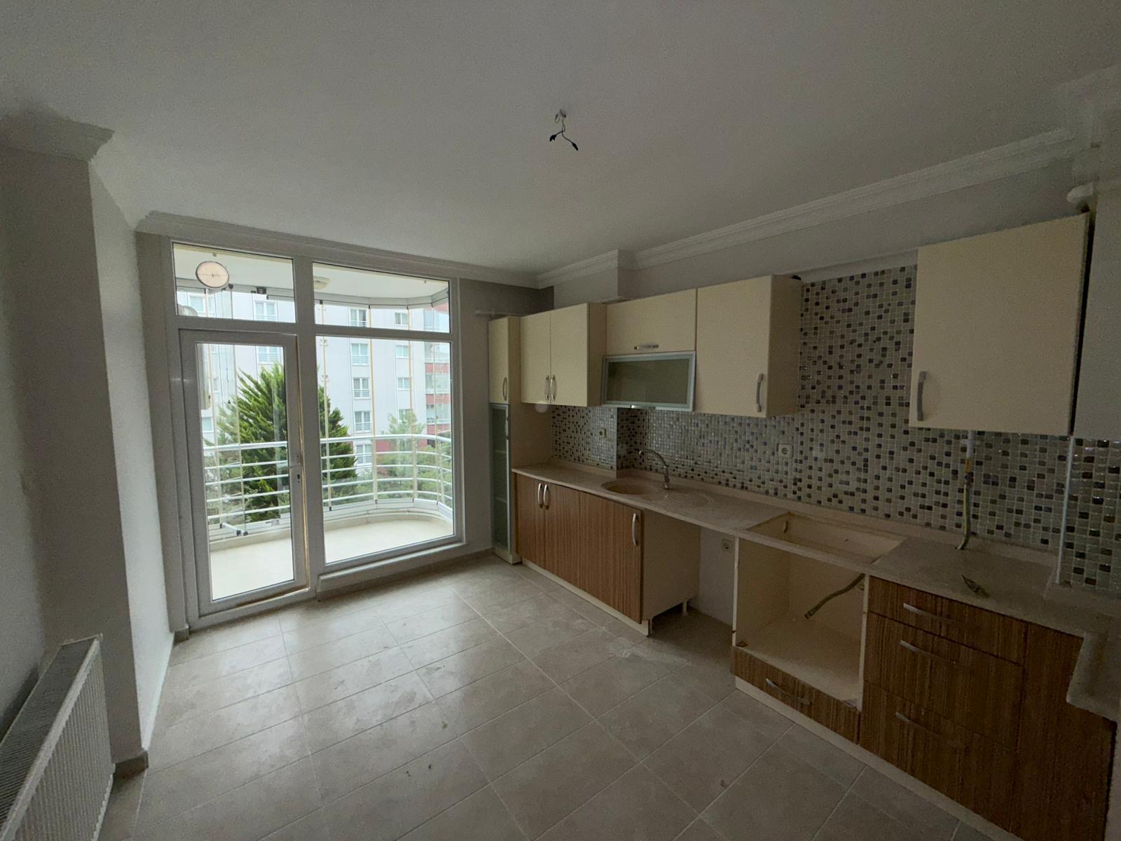 MABEL’DEN ÇUKURÇAYIR DA SATILIK 4+1 DAİRE