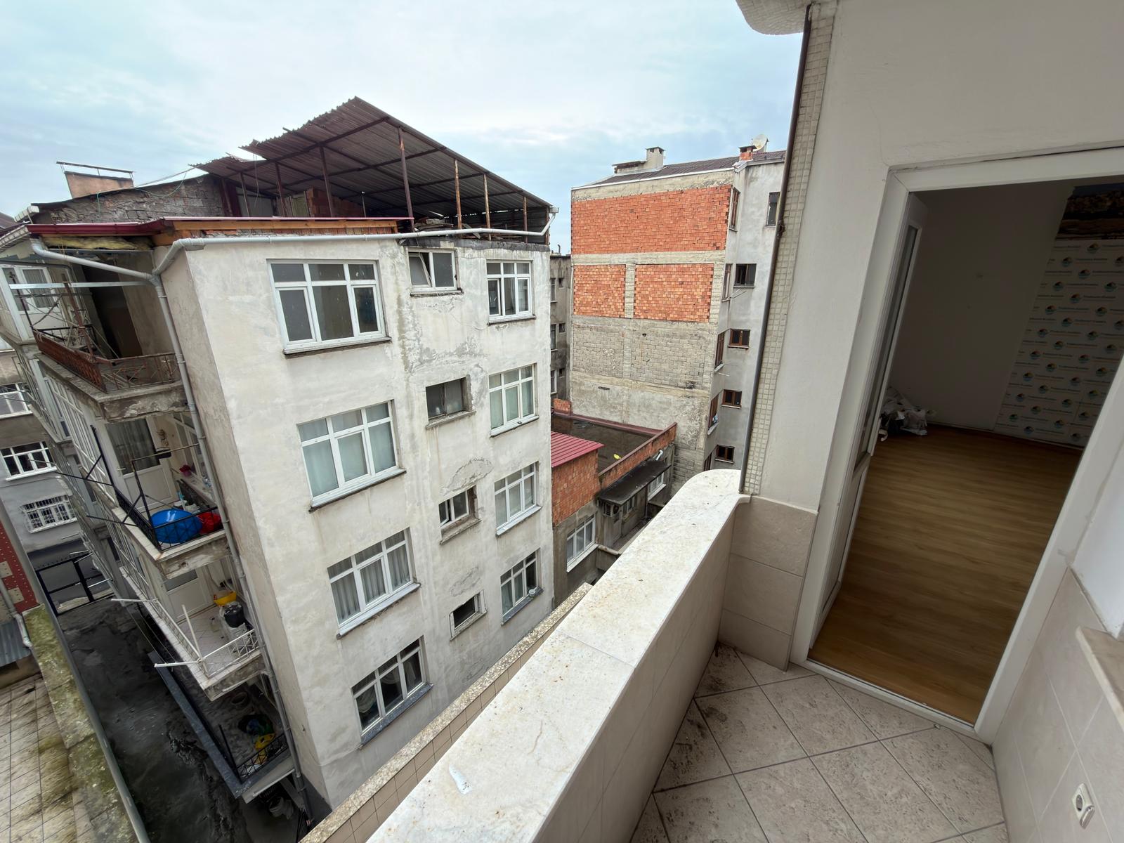 TRABZON BÜYÜKŞEHİR BELEDİYESİ YANI 3+1 KİRALIK OFİS