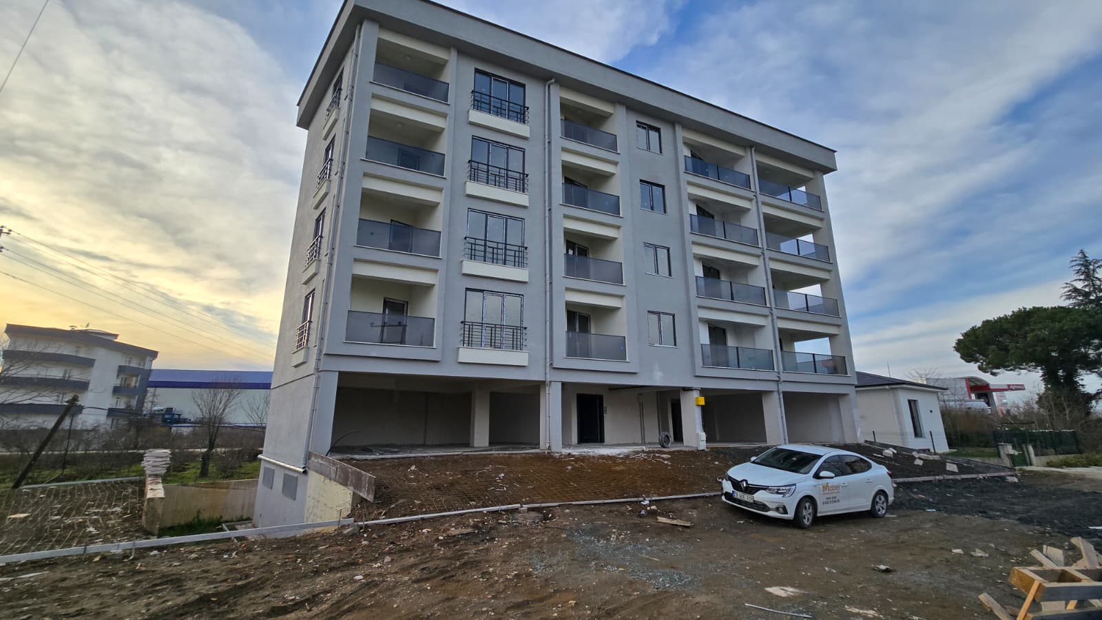 KUMBAŞI ANAKAMAR ARKASI