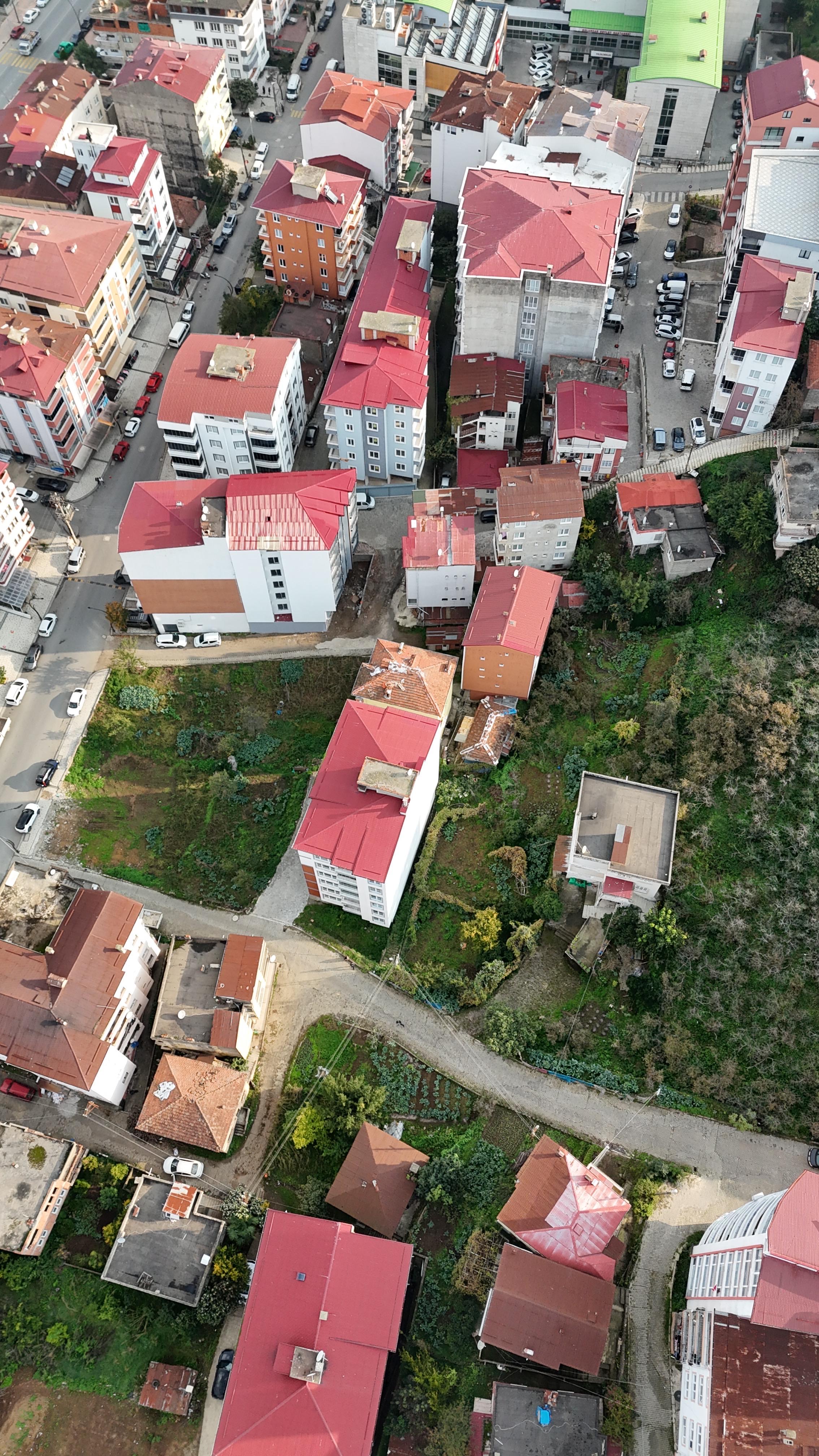 MABEL GAYRİMENKUL SAHİLE YAKIN SATILIK ARSA