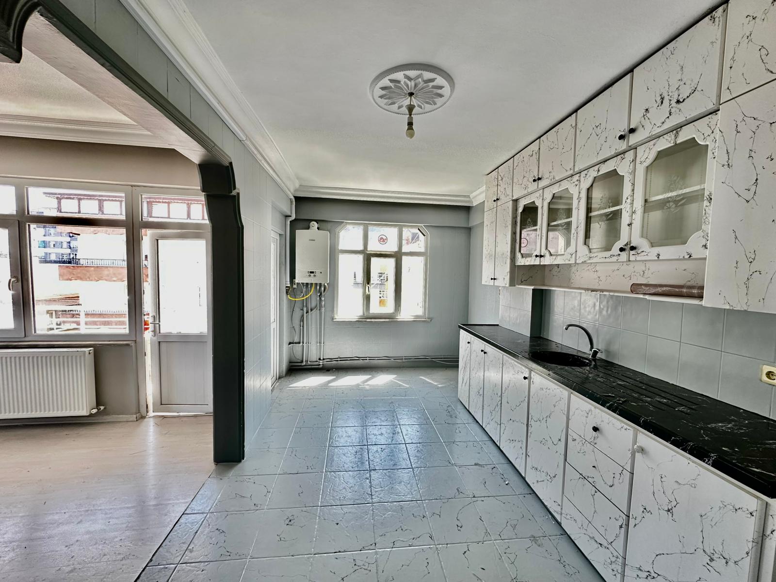 ATATÜRK MAH.TAMTÜRK KREŞ KARŞISINDA DOLMUS GÜZERGAHI