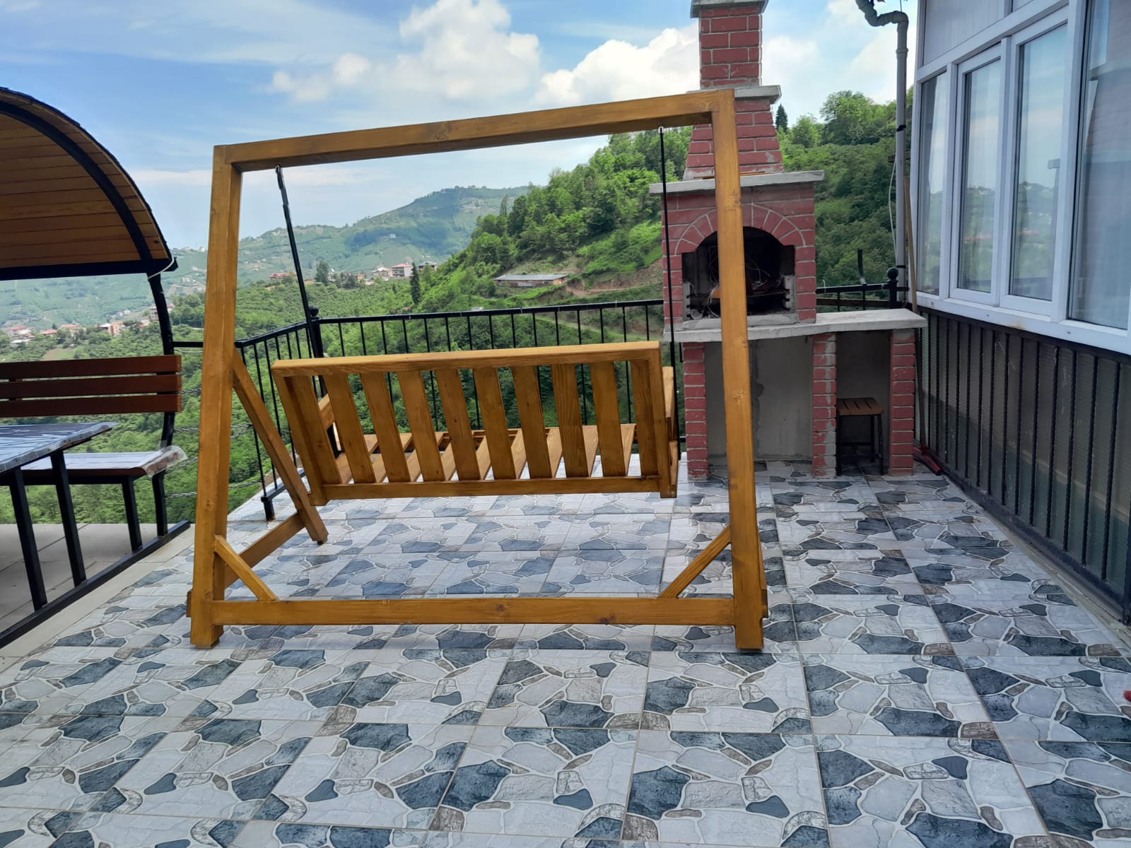 MABEL' DEN AKÇAABAT ESENTEPE EŞYALI MÜSTAKİL 2+1 KİRALIK EV