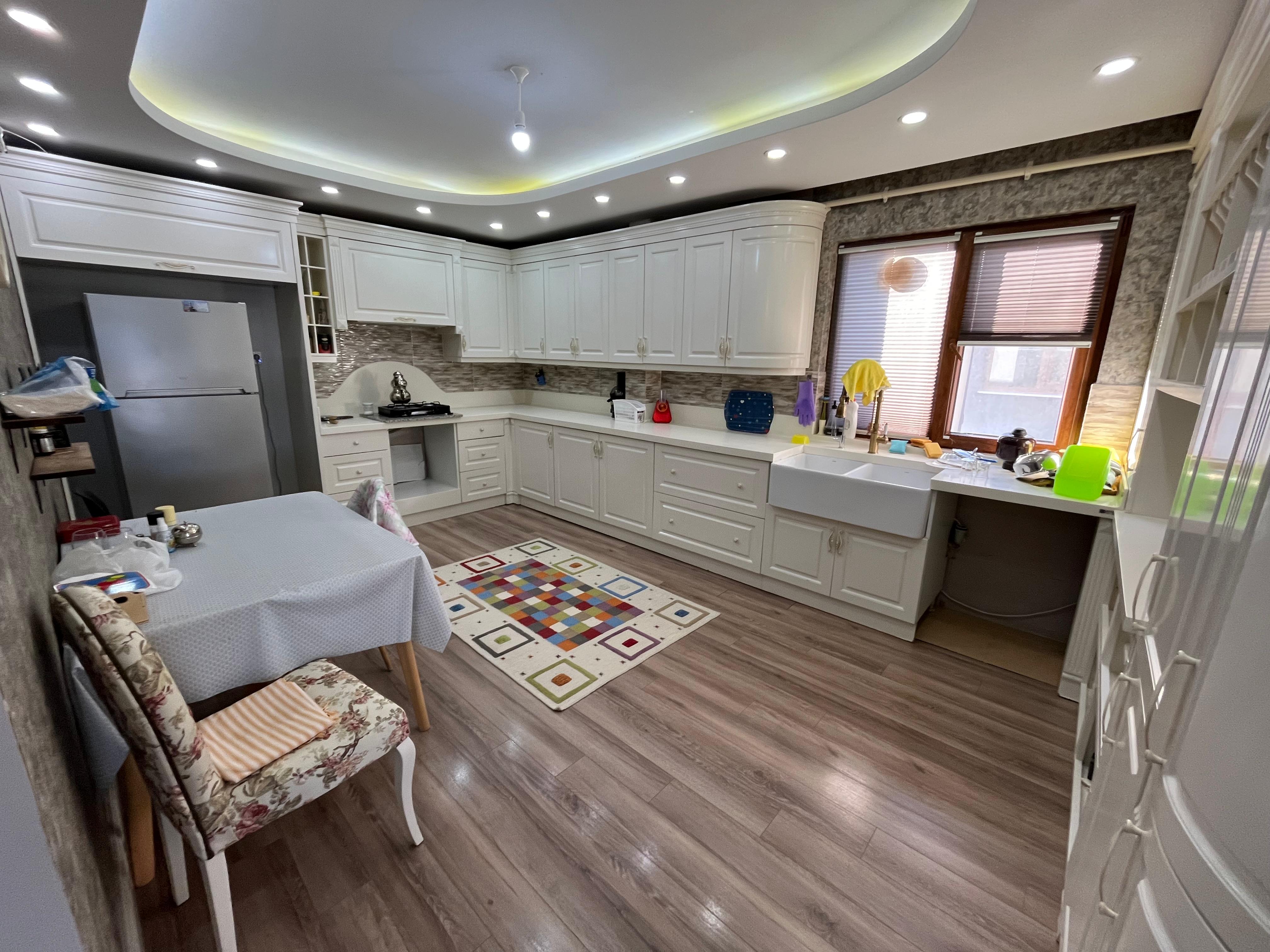 AKYAZI PERA GOLD DUBLEKS DAİİRE