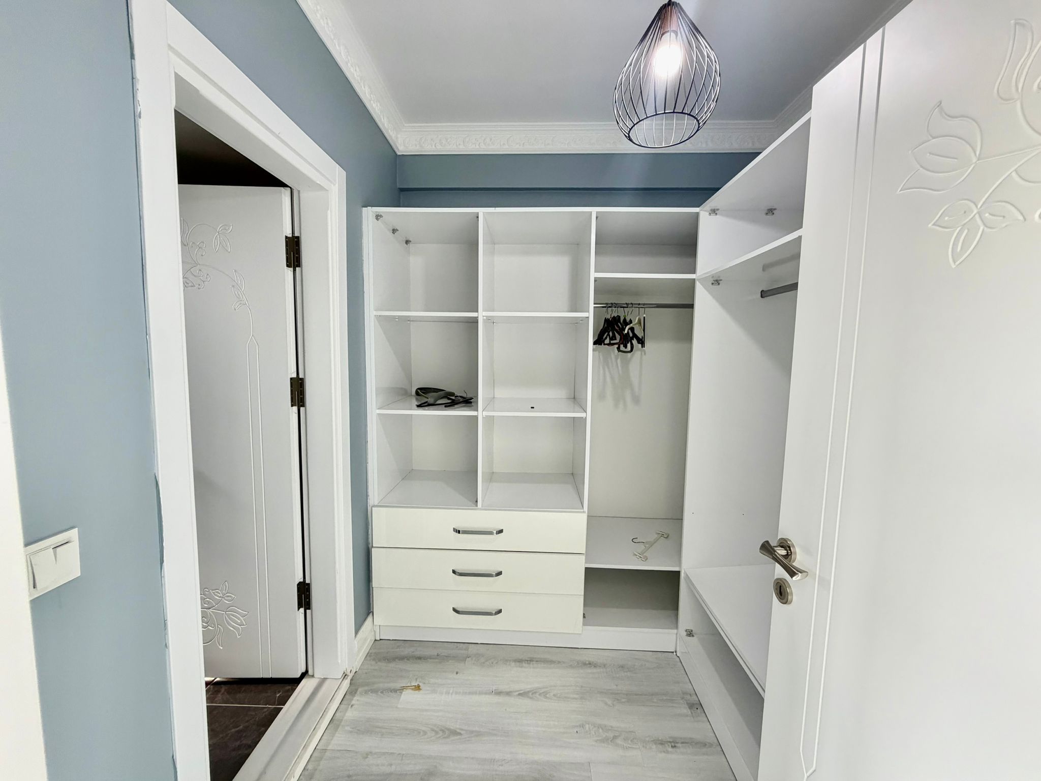 4 MİLYON KREDİYE UYGUN BÖLGNİN EN LÜX KONUT SİTESİ KÖŞE BAŞI 3+1