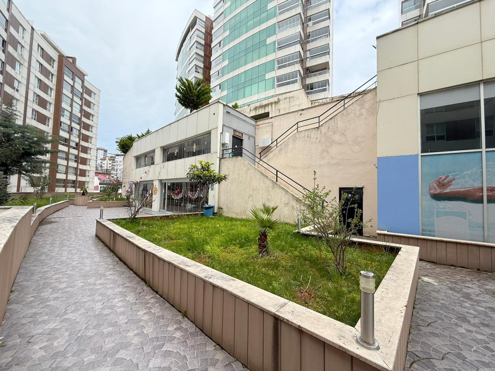 MABEL'DEN ÇUKURAYIR MAH.GENİŞ FERAH DENİZ MANZARALI REZİDANS