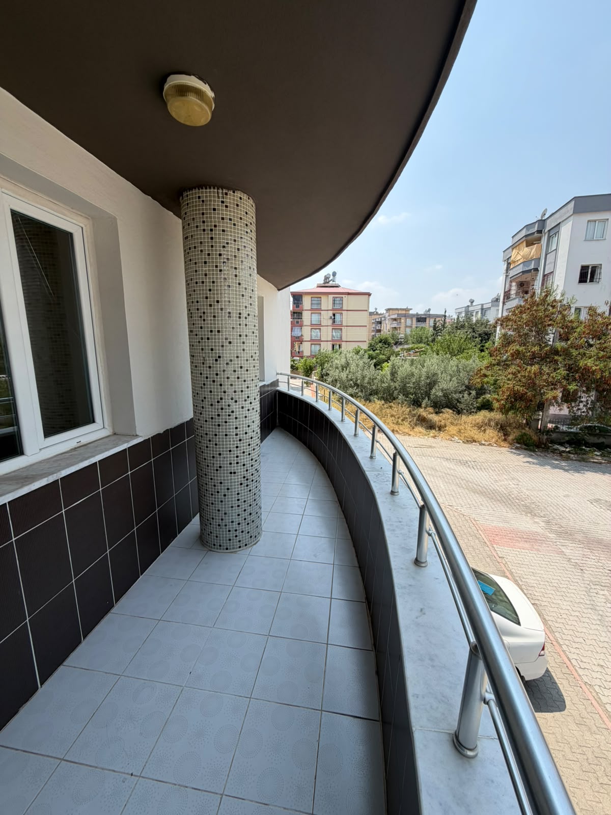MERKEZİ KONUMDA DAİRE