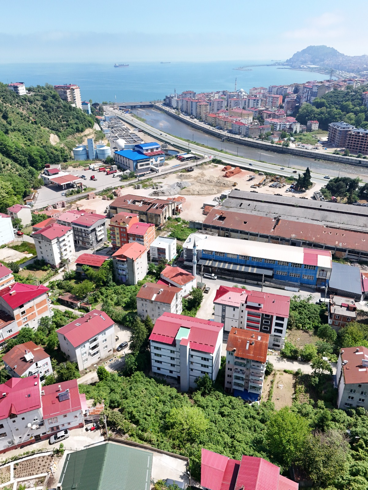 MABEL'DEN BATLAMA SATILIK ARSA