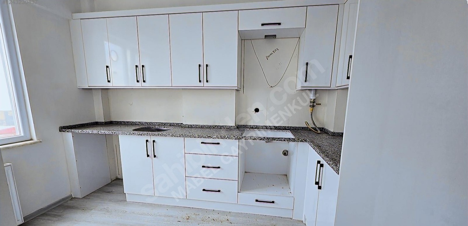 KALAFATLAR MARKET YANI