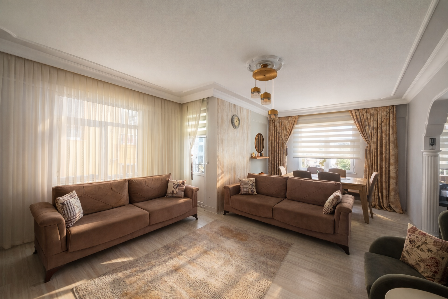 ATATÜRK MAHELLESİNDE YÜKSEK OKULU YANINDA 3+1 FIRSAT DAİRE