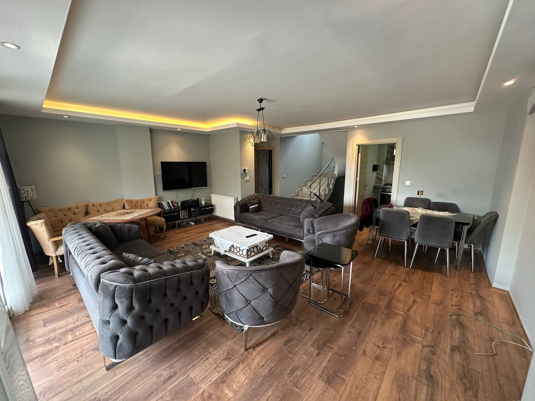 İÇMELER 4+1 TAM MÜSTAKİL EŞYALI HAVUZLU KİRALIK VİLLA